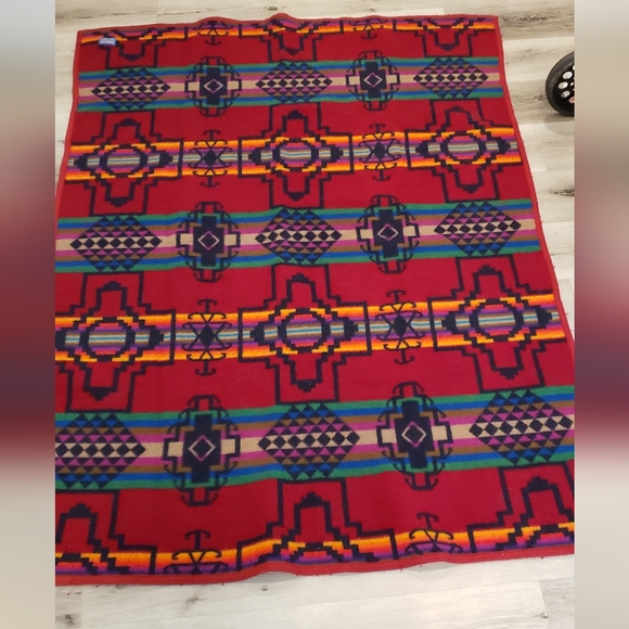 Pendleton Beaver State Blanket - Picture 9 of 10